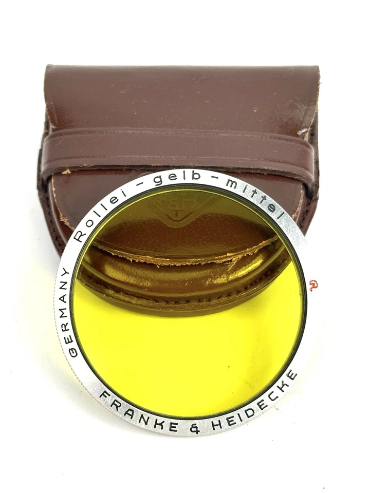 Rollei - Bayonet III- Light Yellow (Gelb Heil) Filter - w/Leather Case & Box - Image 2 of 4