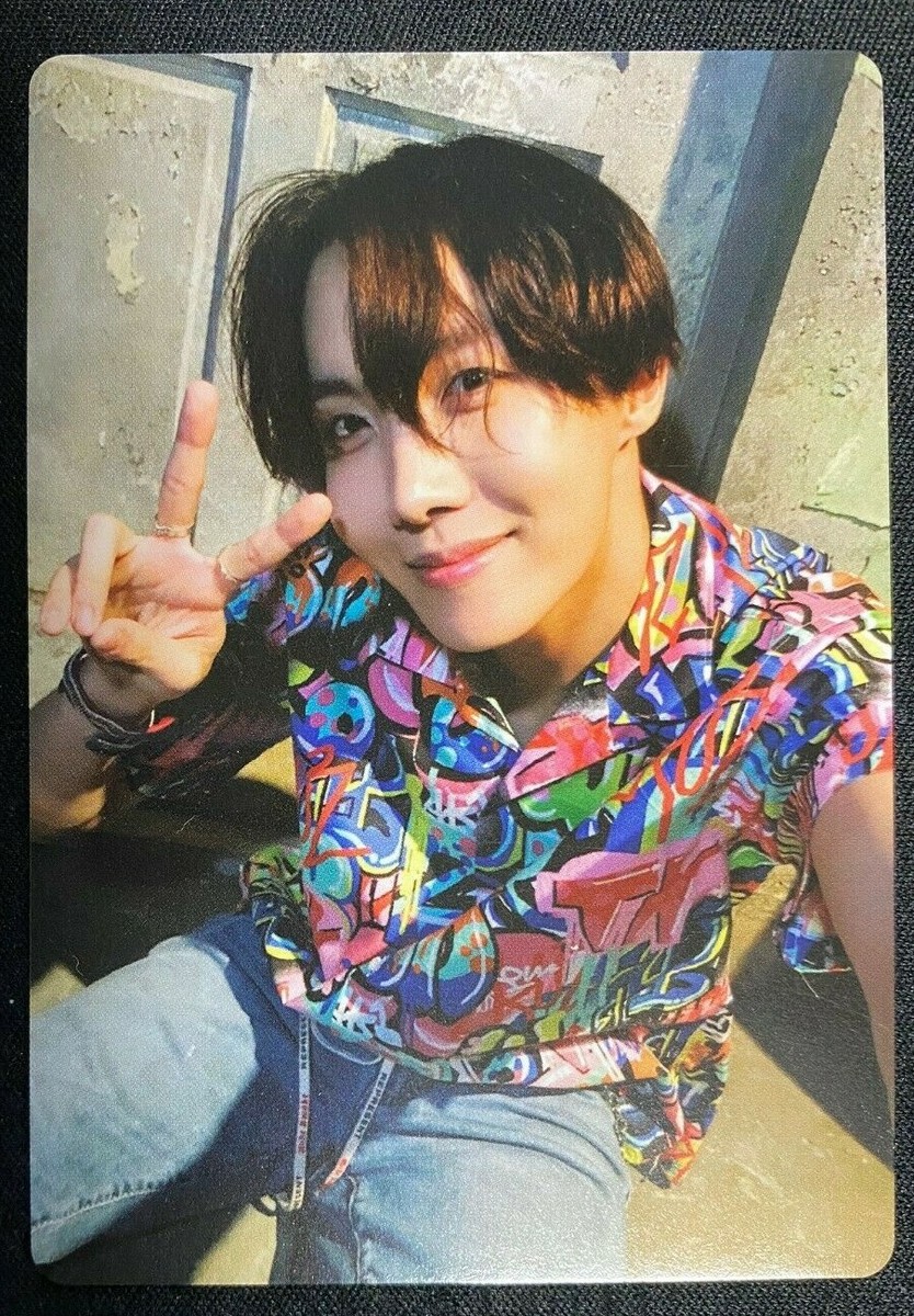 J-HOPE BTS Army Bomb Ver.3 LIMITED EDITION Official PhotoCard (2.7