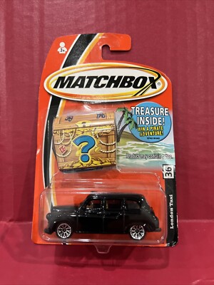 MATCHBOX 2005 London Taxi Treasure Series Black #36