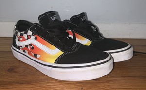 size 4 checkered vans