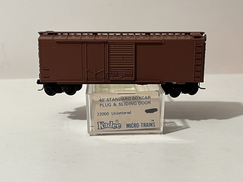MICRO TRENES 22000 SIN LETRAS 40' ENCHUFE Y PUERTA CORREDERA CAJA COCHE MARRÓN CLARO N | Zustand: New