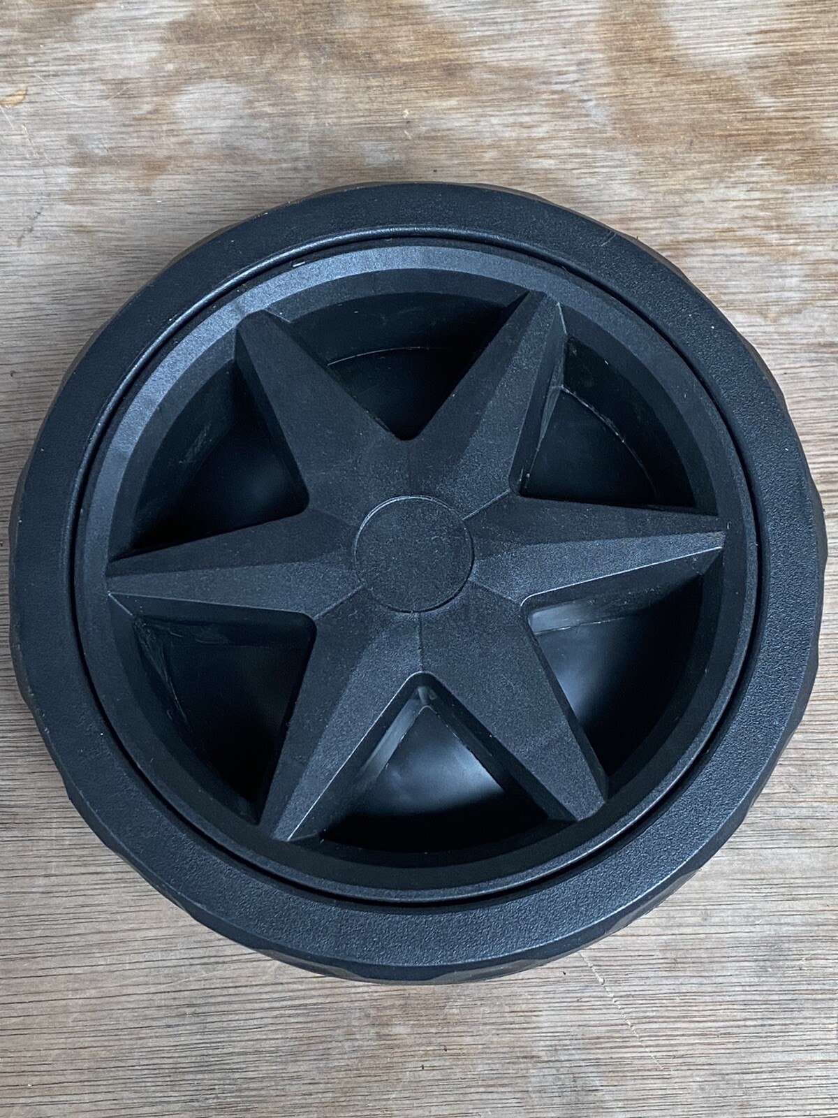 McGregor MCR2132 21.6V Cordless rotary Mower Lawnmower ROUND WHEEL PART