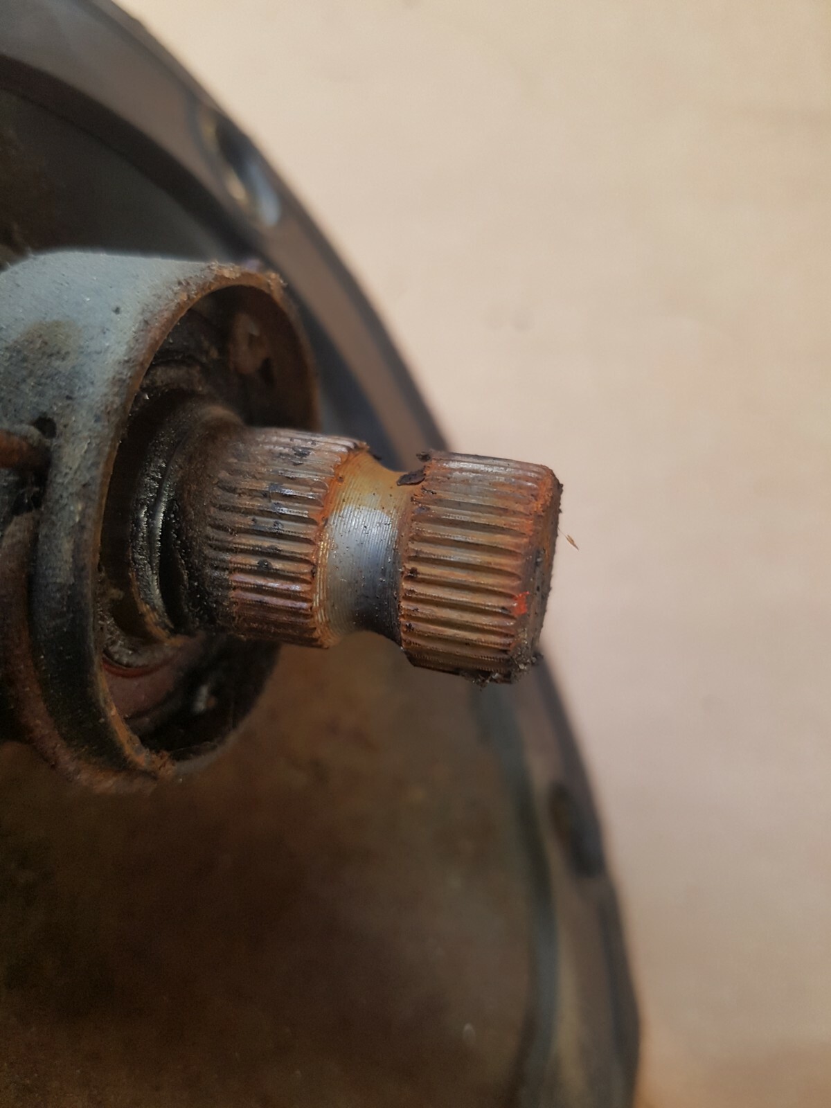 MK1 Mitsubishi shogun pajero steering column rack rod 2.5 ignition