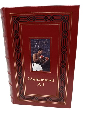 Japan NEW FAVORITE 77th ANNIVERSARY BOX 3-Book Set Limited Edition