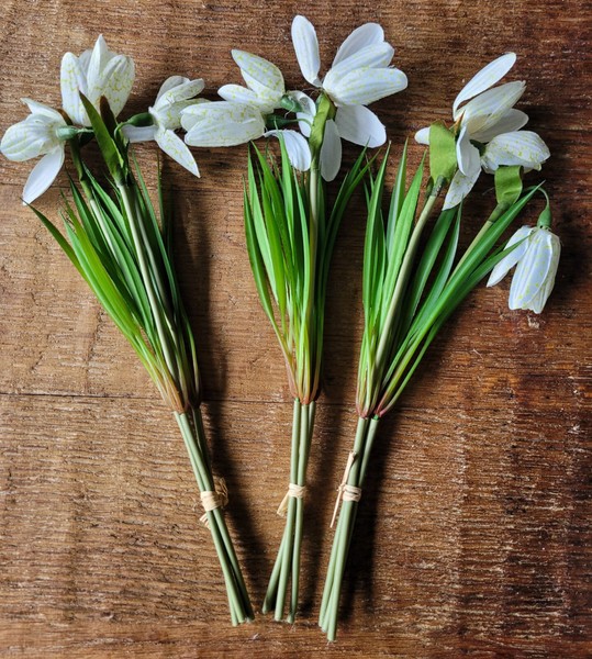 3 X SträUßE Weiß Kunstblume KüNstlicher Strauß SchneeglöCkchen Seidenblumen-image