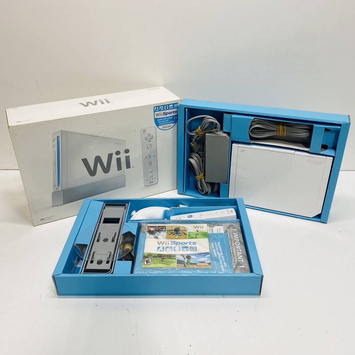 Nintendo Wii Console w/ Game & Accessories In Box- White | eBay