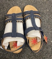 BNIB PAVERS WOMENS NAVY WIDE FIT BUCKLE UP SANDALS SIZE 6 - CG C41