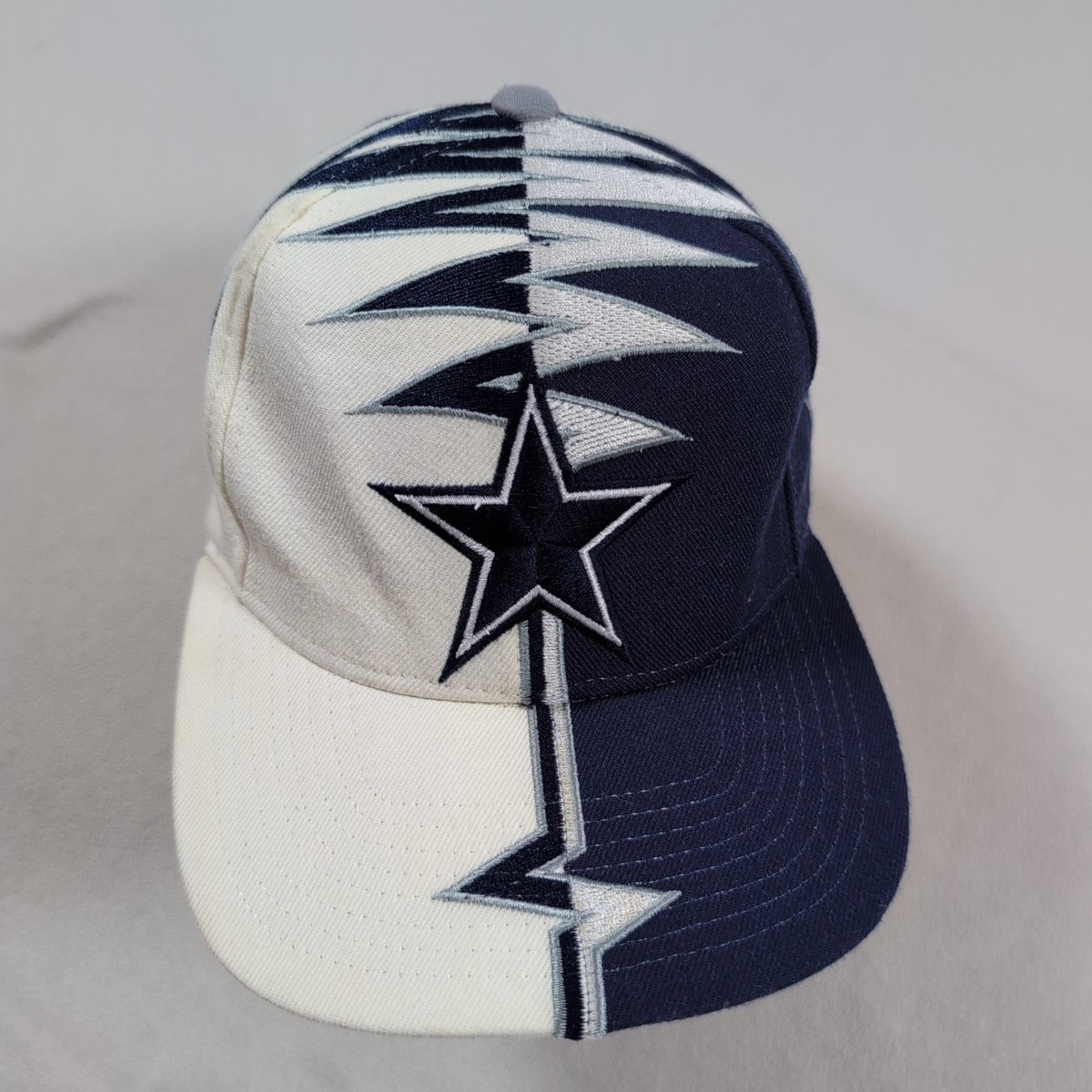 Vintage Starter Dallas Cowboys Shockwave ProLine The Right Hat NFL