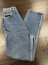 Women  s vintage Wrangler Straight Leg mom Jeans 9/10