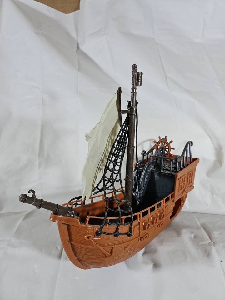 Disney Infinity Piratas del Caribe Barco Pirata Incompleto Juegos DND 🔥 Foto 2 de 4