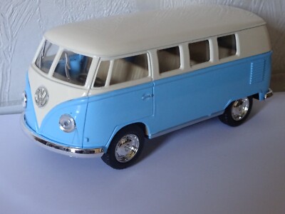 VW Bus T1  Oldtimer hellblau Modelauto ca.13,5cm 1:32 Rückzugmotor