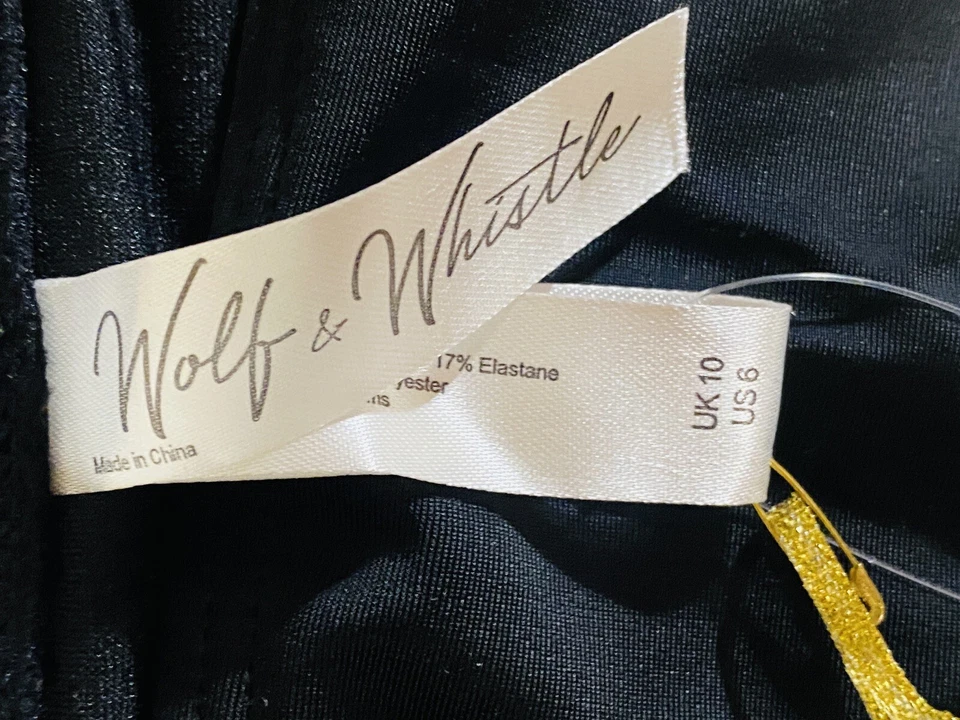 Traje de baño negro wolf whistle bikini y top 40 DD medidas mostradas Foto 2 de 4