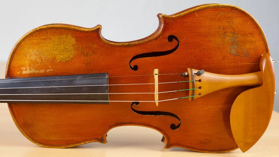 old 4/4 violin Geige viola cello Bratsche fiddle labeled A. AMATI Nr. 293 - Image 3 of 4