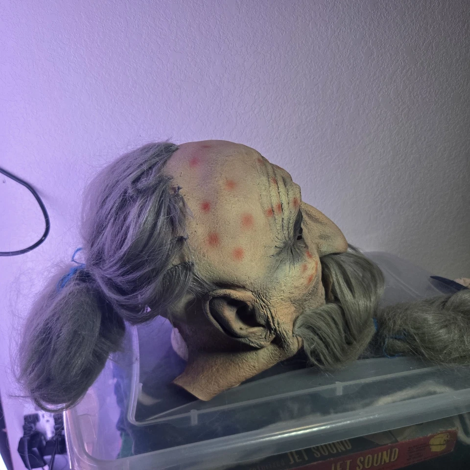 Vtg Paper Magic Group Latex Mask Halloween Old Man Long Gray Beard Creepy 1996  - Image 2 of 4