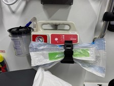 SSCOR VX-2 SUCTION UNIT - MEDICAL AMBULANCE EMERGENCY EQUIPMENT