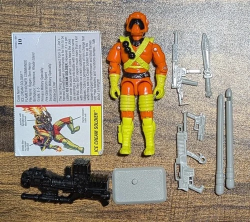 GI Joe ARAH ​1994 Ice Cream Soldier (Battle Corps) complete w/file card