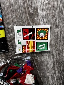 LEGO DC Comics Super Heroes: The Dynamic Duo Funhouse Escape (6857)! SEALED Bags