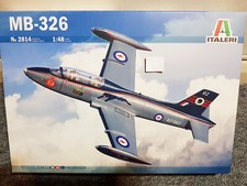 Maquette ITALERI 1308 – MB 326 1/72 – Avion Militaire – Neuf