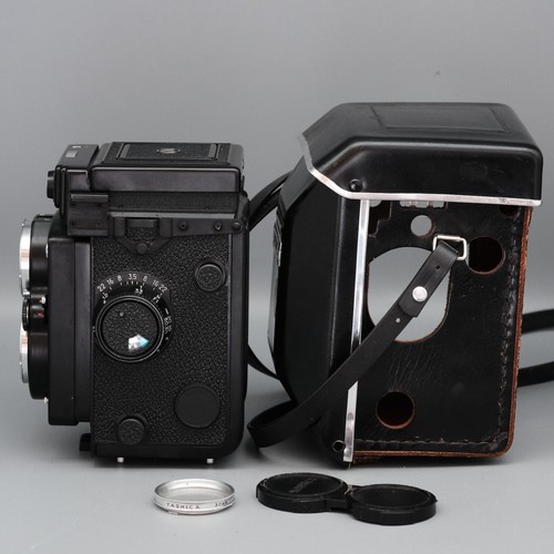 Appareil photo reflex reflex 6x6 YASHICA MAT - 124 G - 80 mm F/3,5 Yashinon presque comme neuf - Photo 5/18