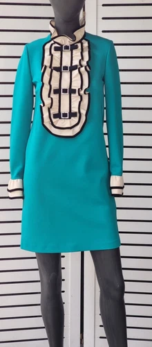 Abito Crystal Buckled Ruffle di Gucci taglia S