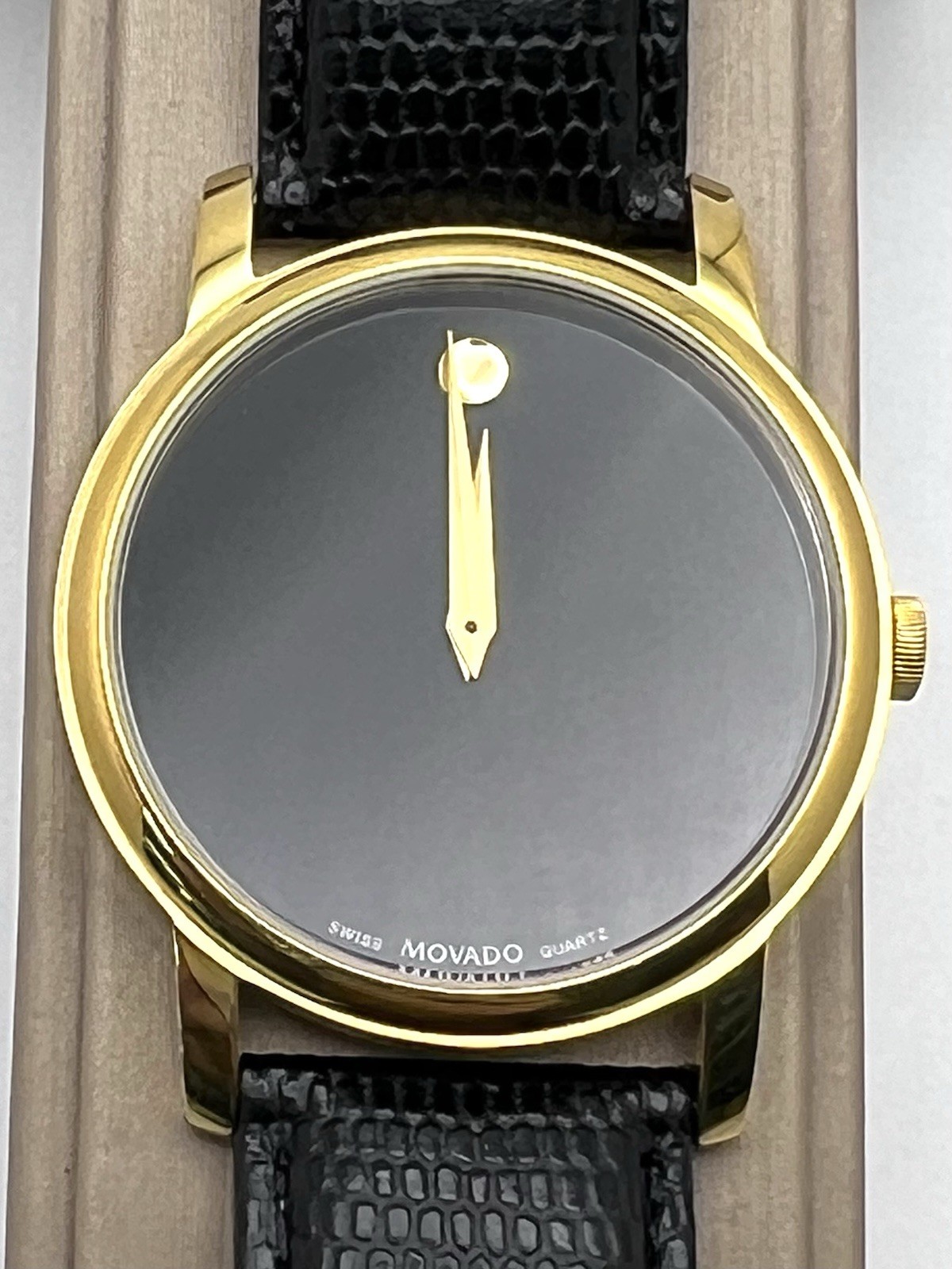 Watch Black Museum Classic Dial Man’s Leather Black Band Movado - vintagewatches.pk