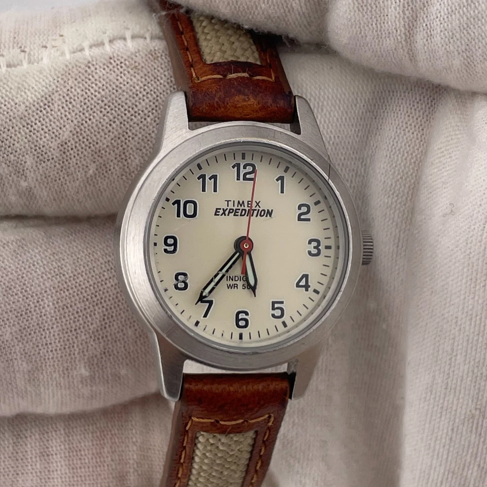 Reloj Timex Expedition Mujer Indiglo 26mm Estuche Banda Marrón Cuarzo Tres Manecillas Foto 4 de 4