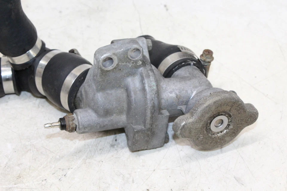 Honda Cbr1000f 1990 termostato con montaje de carcasa Foto 3 de 4