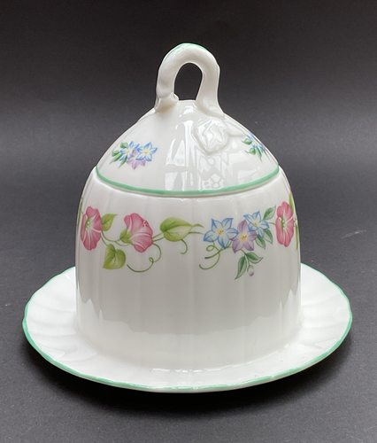 Royal Worcester' English Garden' lidded honey / jam pot