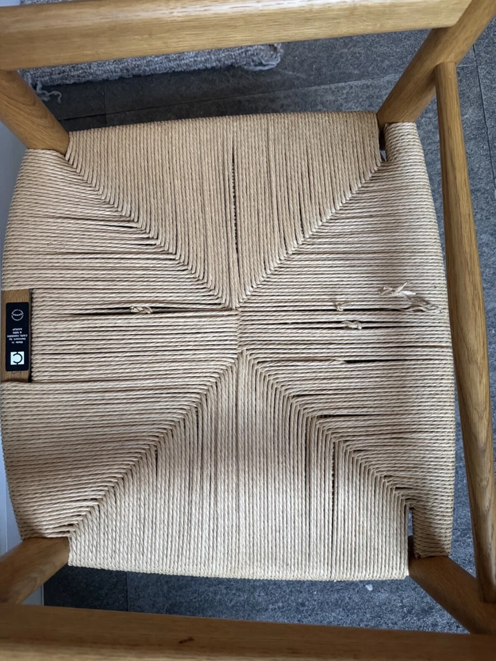 Hans J. Wegner “Wishbone” Chairs in Oak, Carl Hansen & Son 6 Available - Image 3 of 4