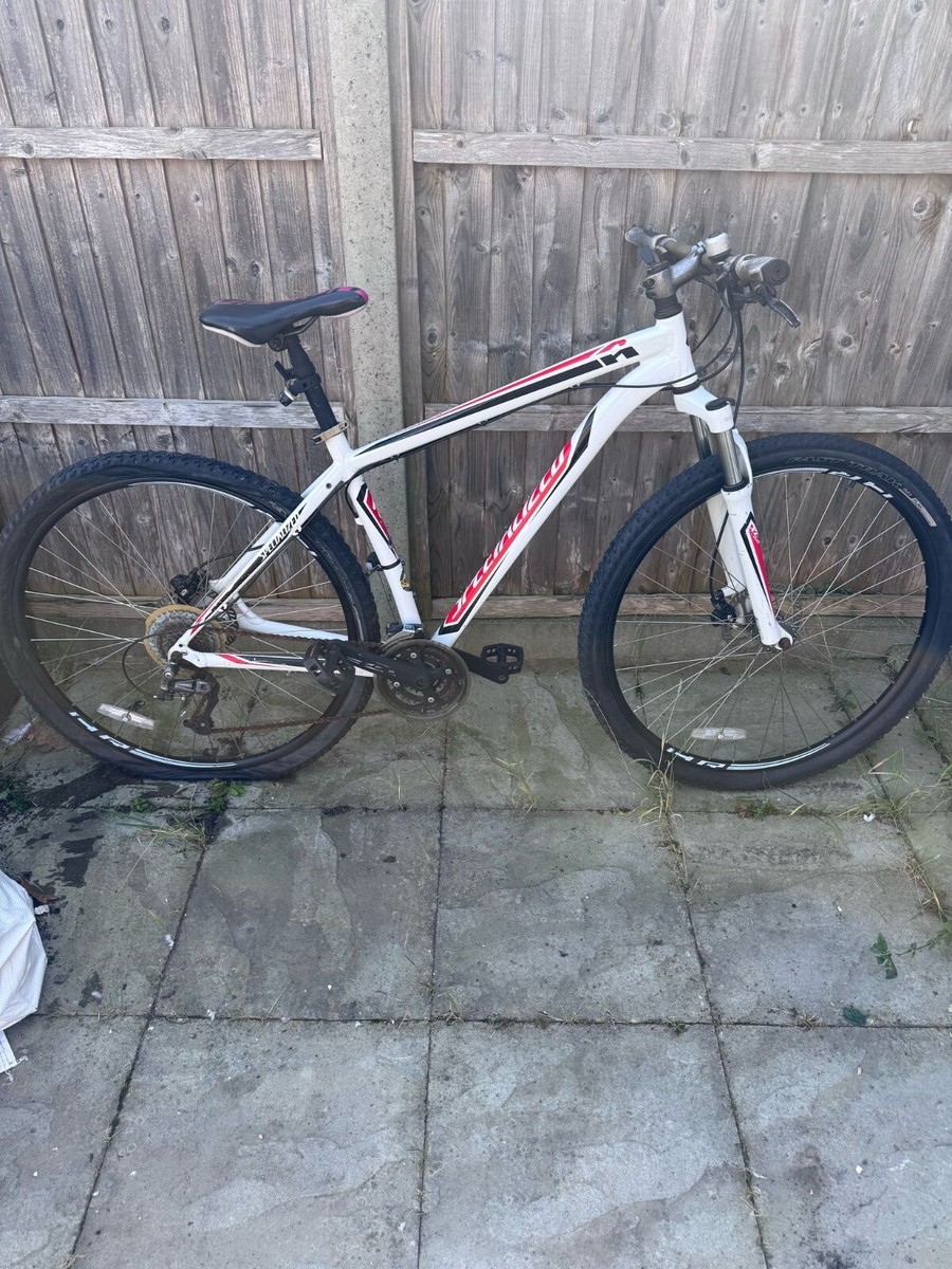 specialized mountain bike 26 inch