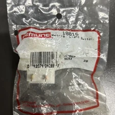 GEMLINE Part# 18816 REFRIGERATOR LIGHT SWITCH (G1A)