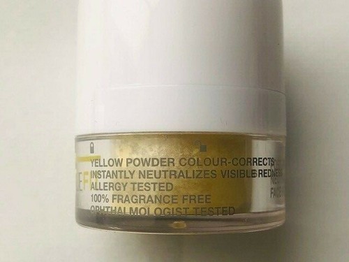 Clinique Fit POST-WORKOUT NEUTRALIZING FACE POWDER, .08 OZ - Picture 2 of 5
