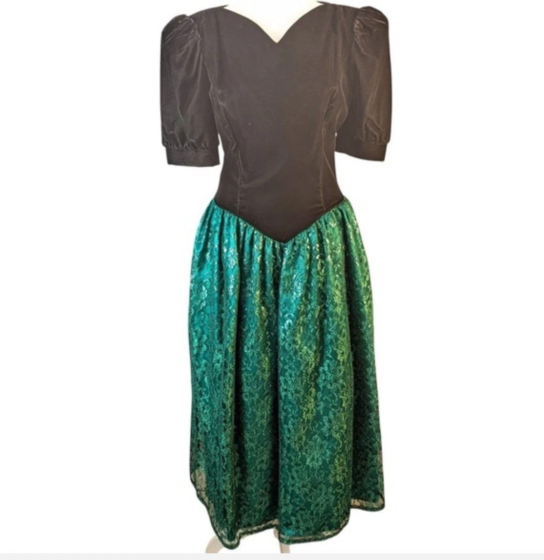 slim fit dress slacks Dotted Velvet Green Elegant Party Christmas Winter Dresses for Women S –  FashionLoveHunter