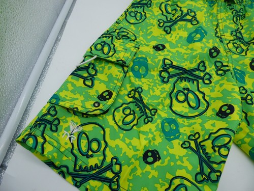 TYR Boy’s Crossbone Challenger Swim Trunks, Size L (12/14) - Picture 2 of 6