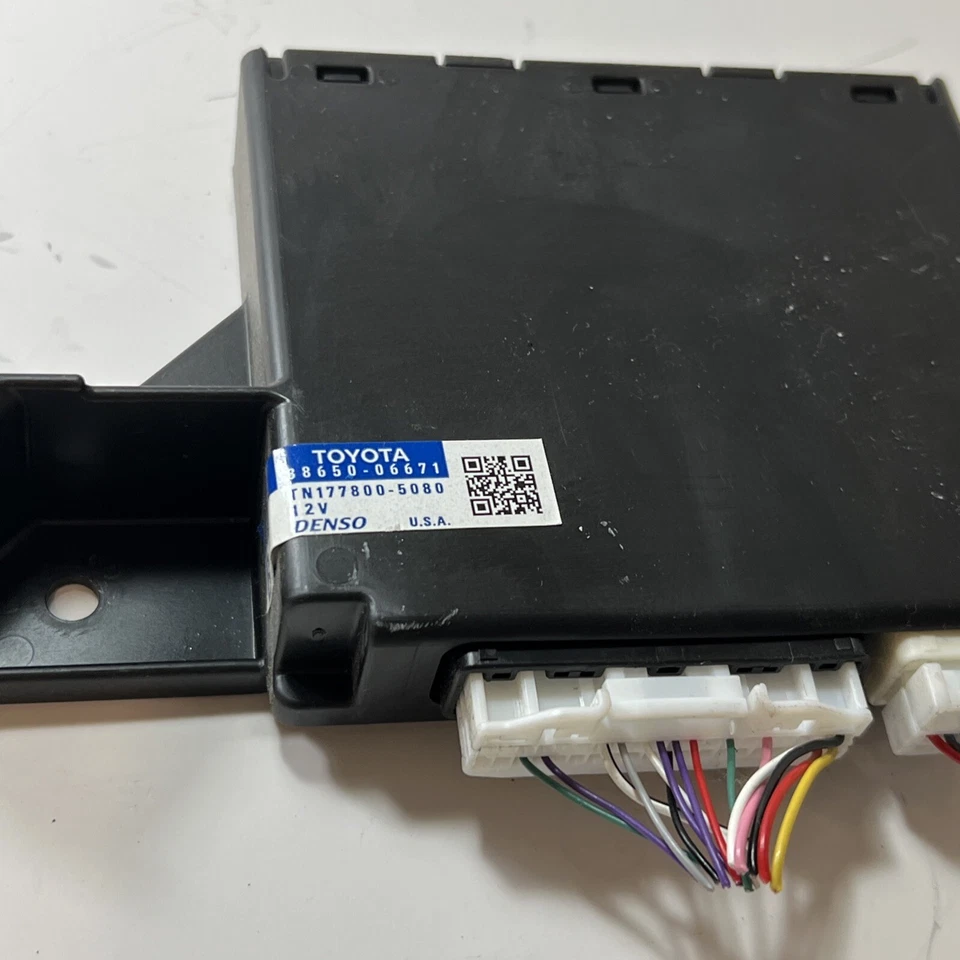Toyota Camry 2017 módulo amplificador de aire acondicionado control de clima 88650-06671 OEM Foto 2 de 4