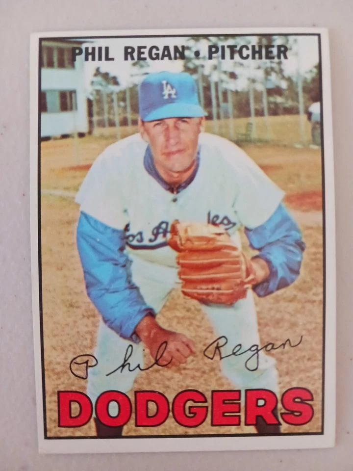 Lot of 1967 Topps L.A. DODGERS Vintage Baseball WES PARKER, PHIL REGAN - Image 3 of 4
