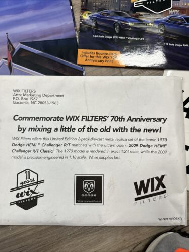 WIX FILTERS ERTL 1/18 & 1/24 BLUE HEMI DODGE CHALLENGER With Rare Store Display - Picture 3 of 6