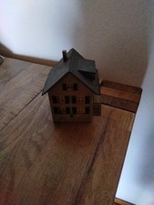 Modelleisenbahn Haus Faller 4/3