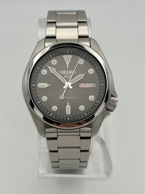 Seiko 5 Sports SRPE51K1   Automatik   40mm  dunkelgraues Zifferblatt   Edelstahl