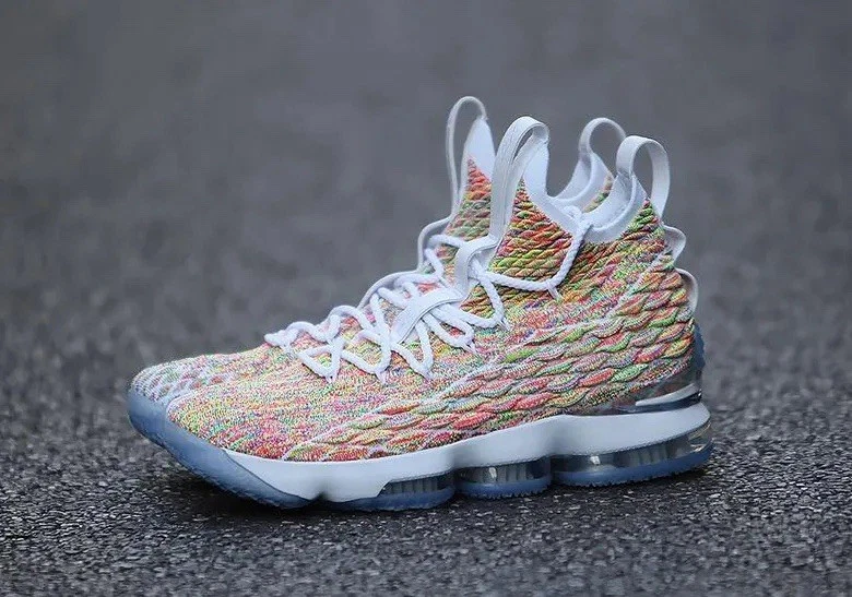 Las mejores ofertas en Nike LeBron 15 EP Fruity Pebbles | eBay