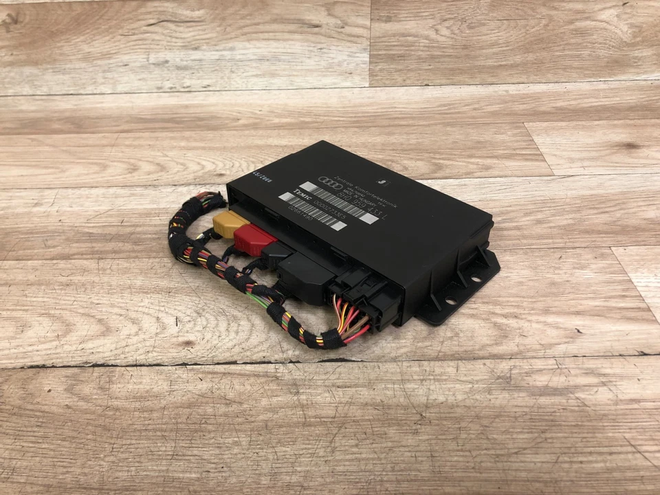 MÓDULO DE CONTROL DE CARROCERÍA AUDI OEM A4 S4 B6 B7 CONVERTIBLE CONFORT SUPERIOR BCM 2003-2009 Foto 2 de 4