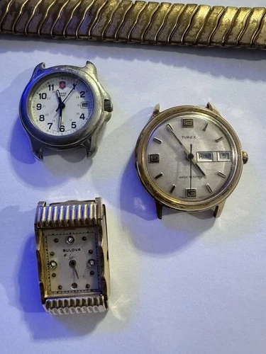 Lot Of Vintage Watches