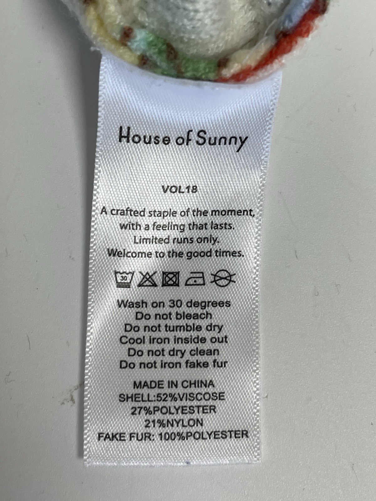 House Of Sunny Pepperland Peggy Cardigan Detachable Fur Size  6 Puzzle Print