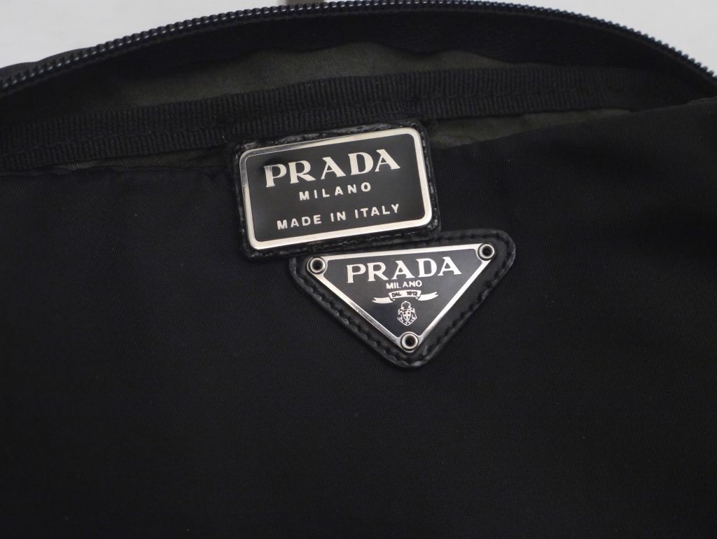 PRADA Tessuto Nylon Saffiano Leather Crossbody Camera Bag Black 7.9 x 4.7 x 3.1" thumbnail 19