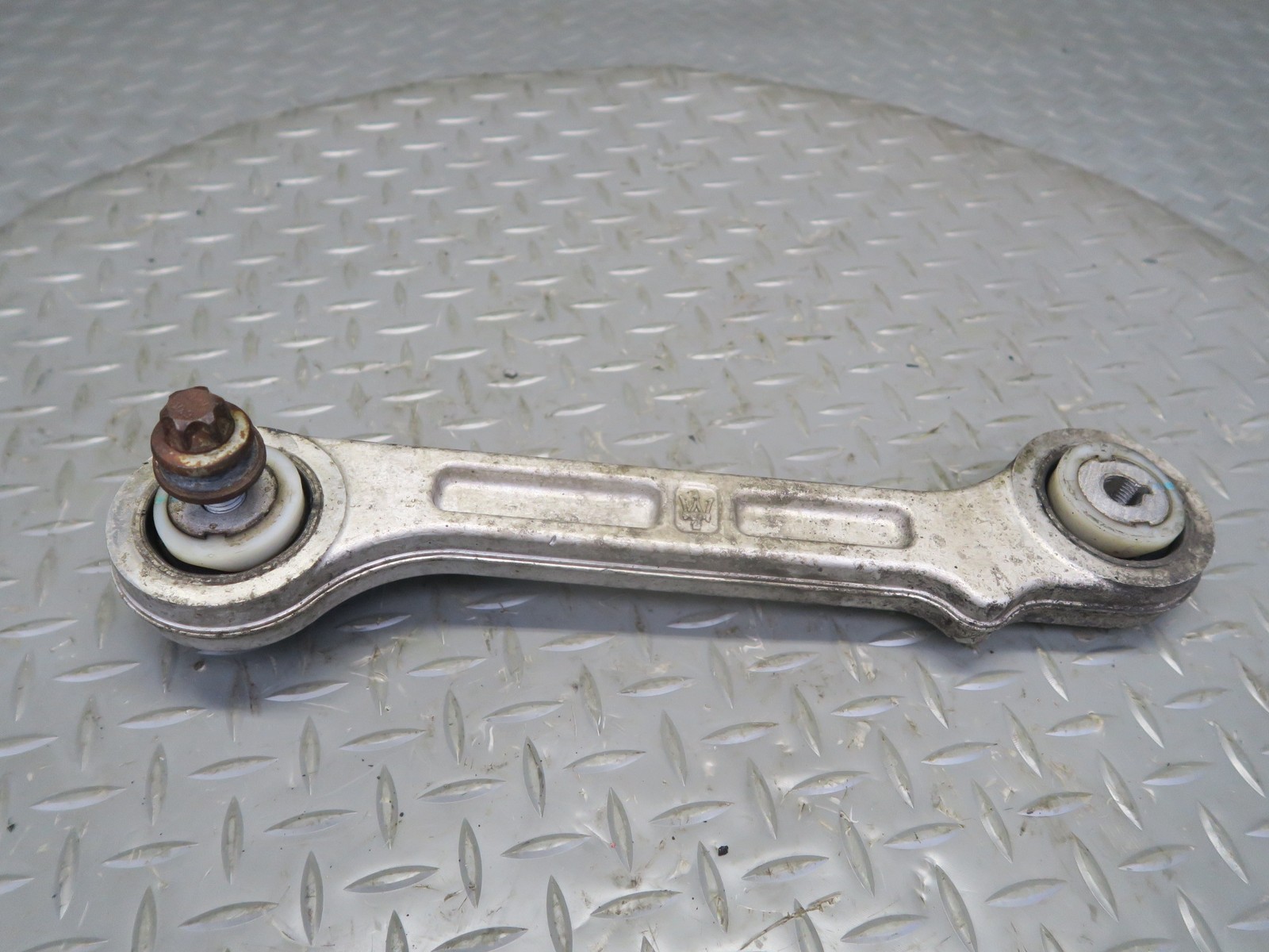 2017-2020 MASERATI LEVANTE M161 REAR LEFT UPPER & LOWER CONTROL ARM SET OF 5