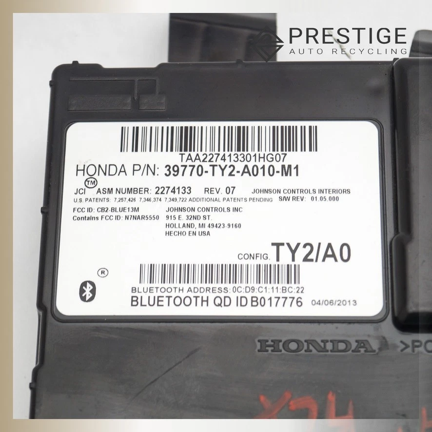 2014–2020 ACURA RLX Bluetooth Communication Control Module 39770-TY2-A02 - Image 3 of 4