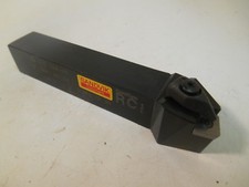 New Sandvik Coromant DSRNL 12 3B Toolholder