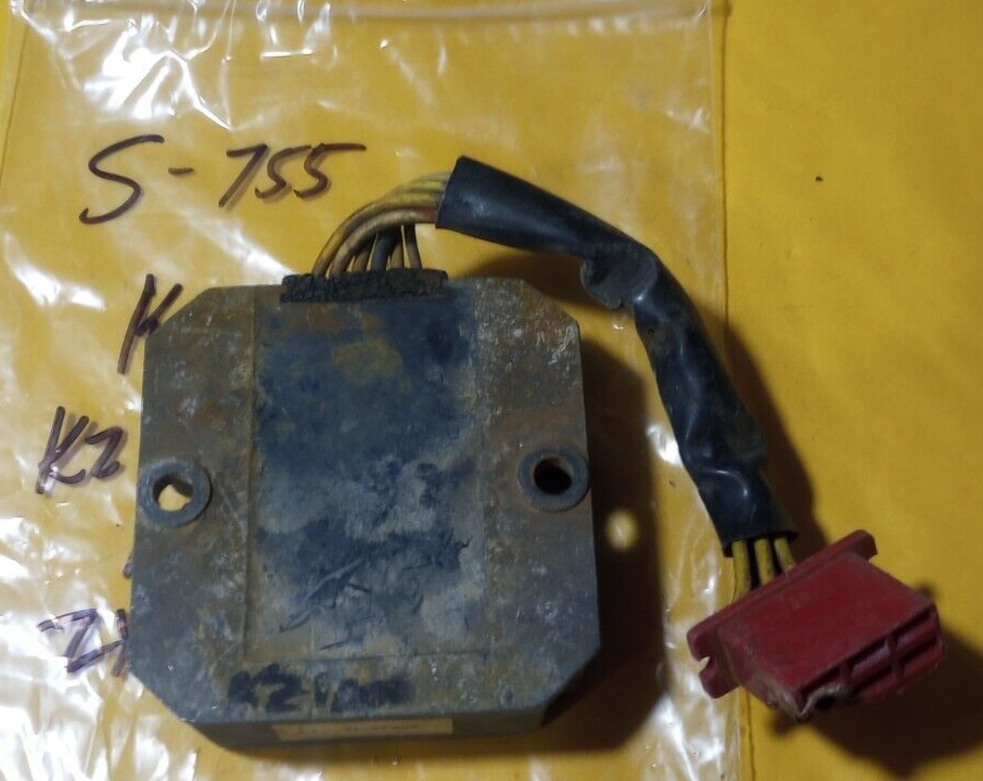 KORE様 Kawasaki Used Regulator 88-05 KZ1000 81-83 KZ1100 84 ZX1100