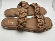NWOB Crown Vintage OLEYA Brown Woven Leather Strappy Slide Sandals Women’s 9 M