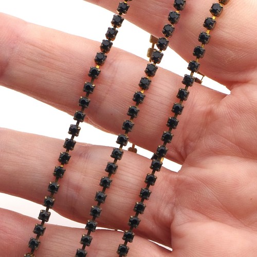 Preciosa SS 8.5, 1 meter Black Jet Rhinestone cup chain raw brass - Picture 7 of 8